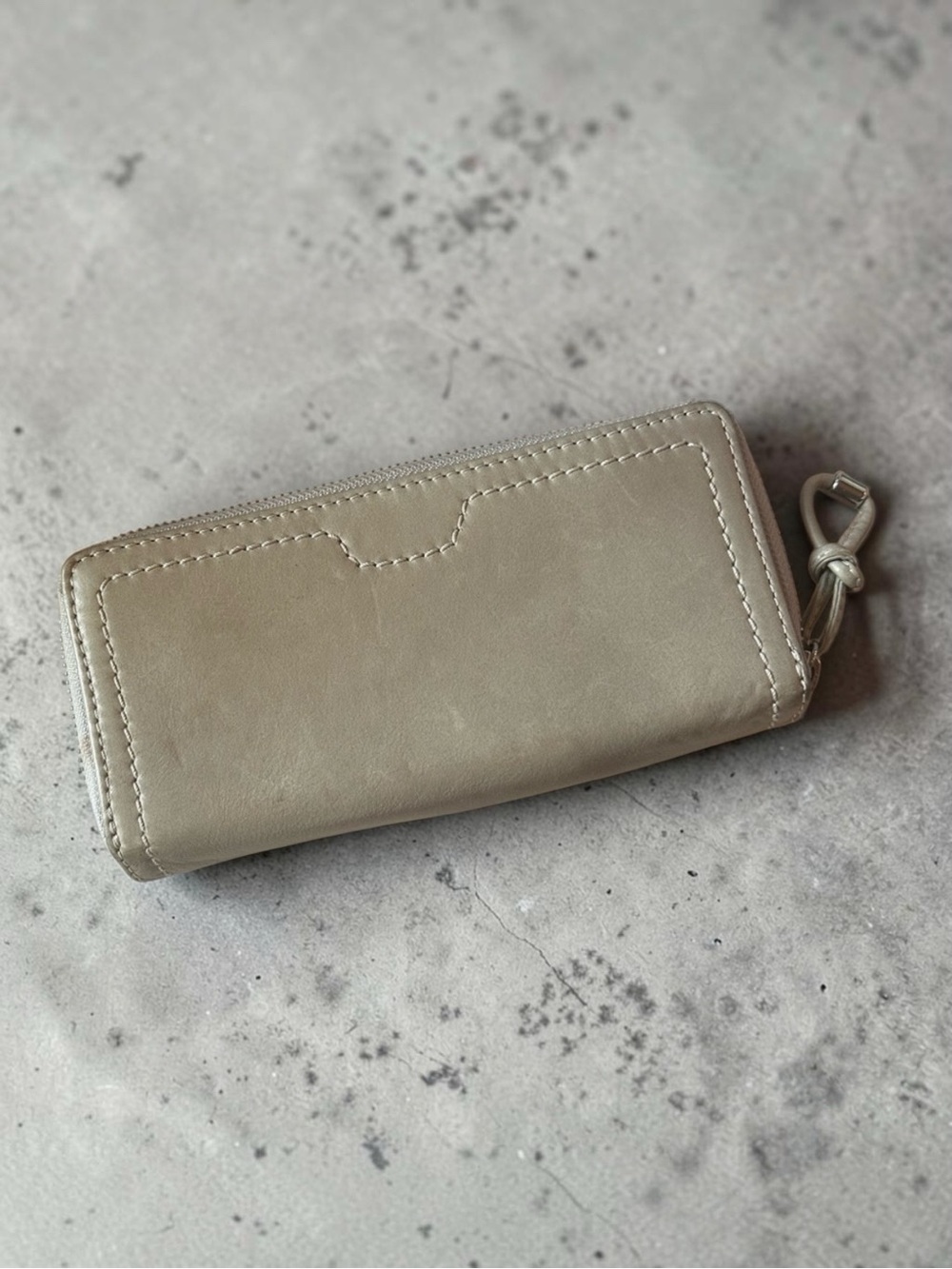 Banana Republic Continental Zip Wallet